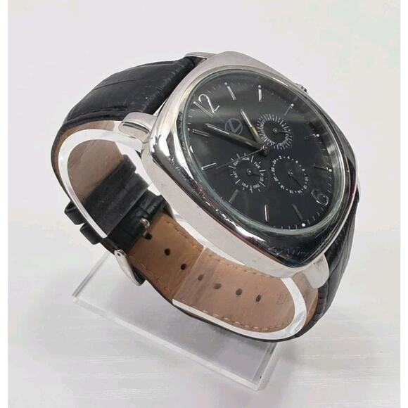 Lexus Logo Dial Chronograph Watch Silver Tone Black Leather Band New Battery 324 main image 7